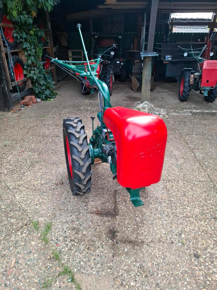 IRUS U 1200 ( EINACHSER, EINACHSSCHLEPPER )